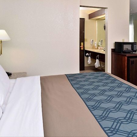 Econo Lodge Inn&Suites Shelbyville Esterno foto