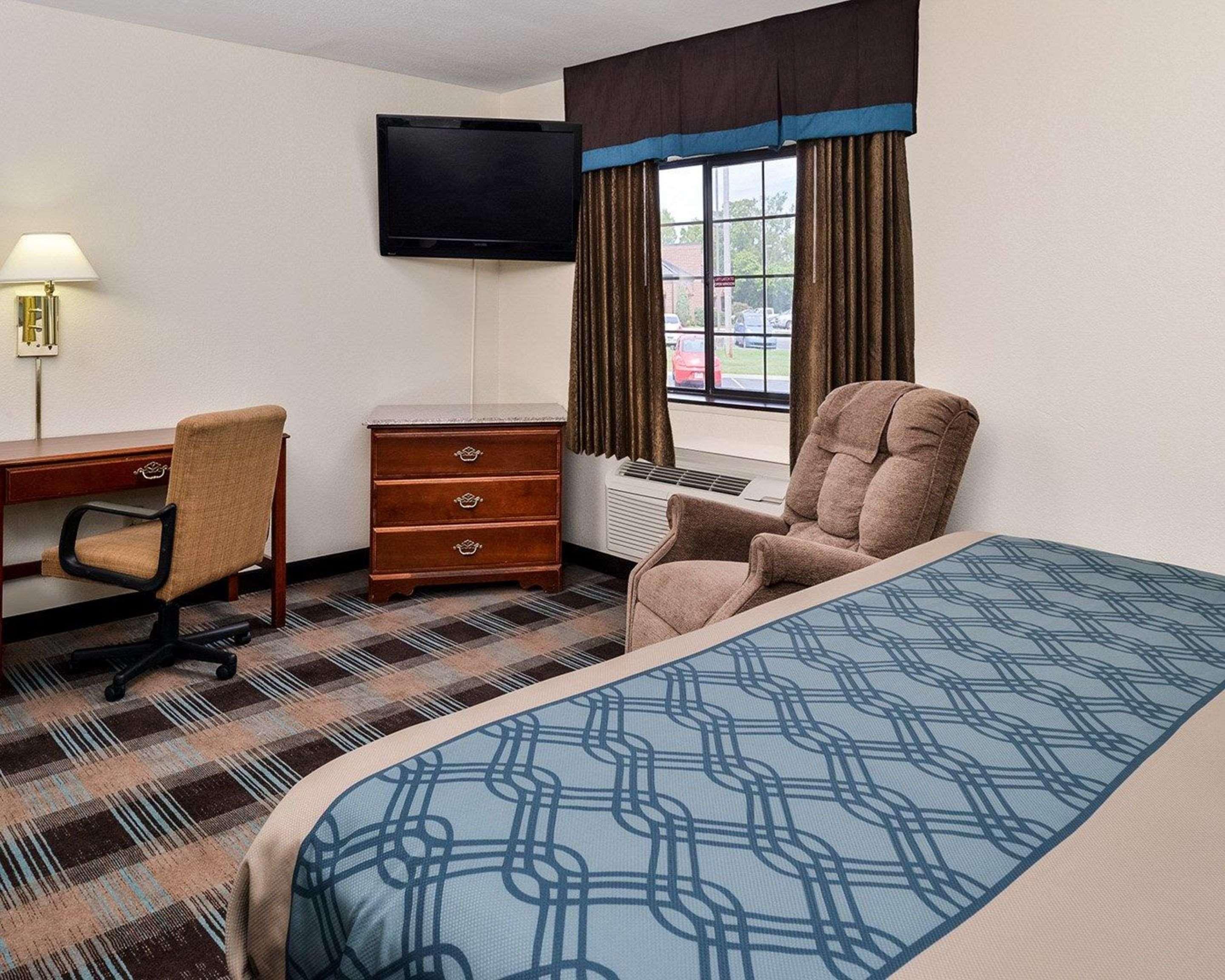 Econo Lodge Inn&Suites Shelbyville Esterno foto