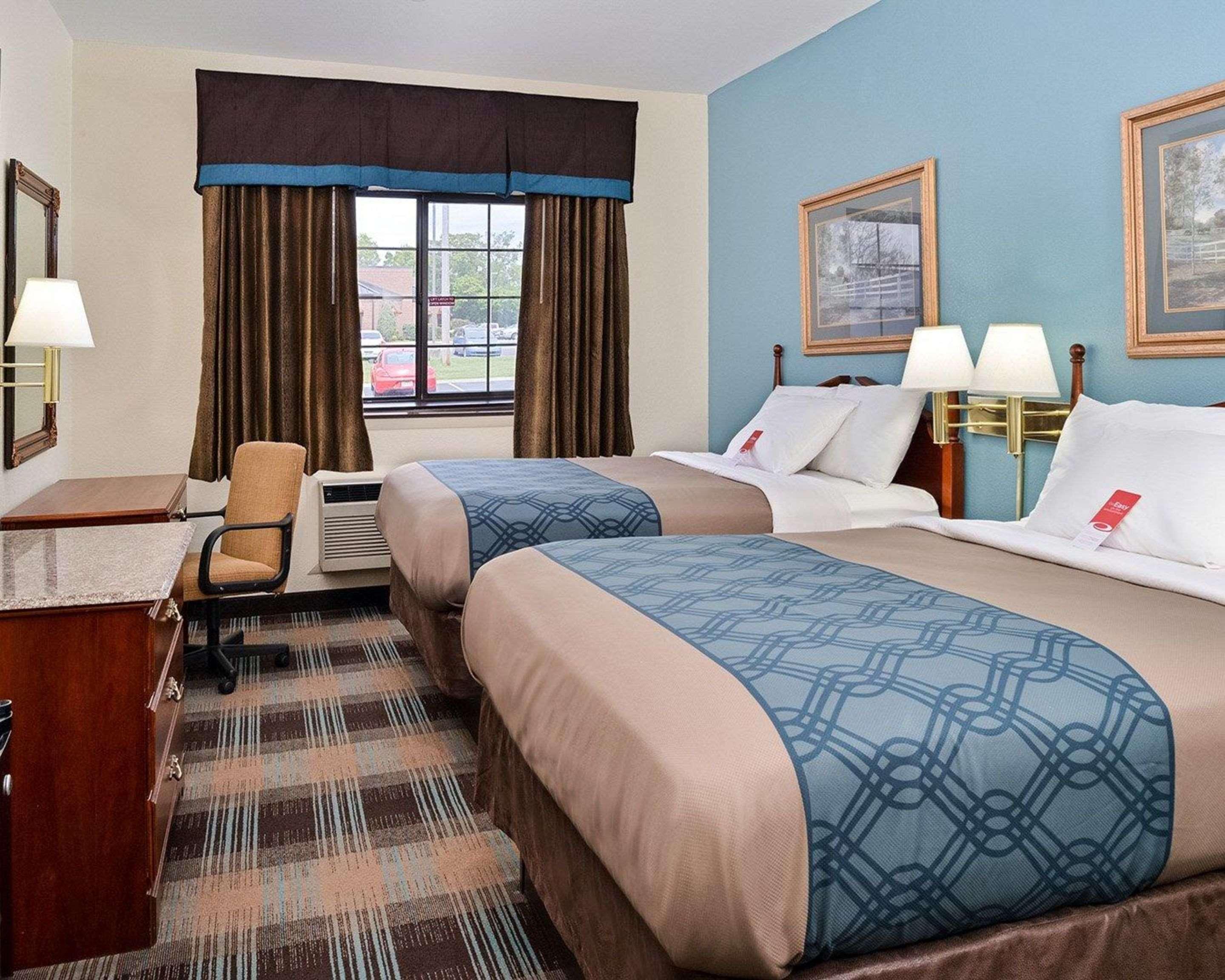 Econo Lodge Inn&Suites Shelbyville Esterno foto