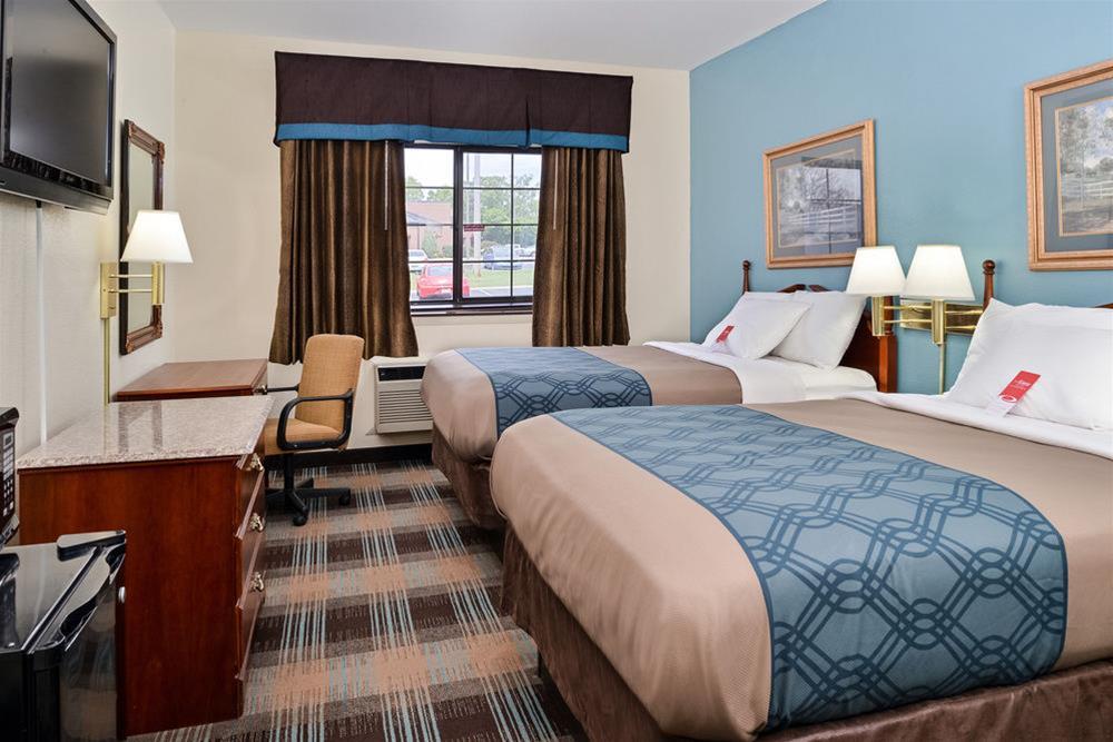 Econo Lodge Inn&Suites Shelbyville Esterno foto