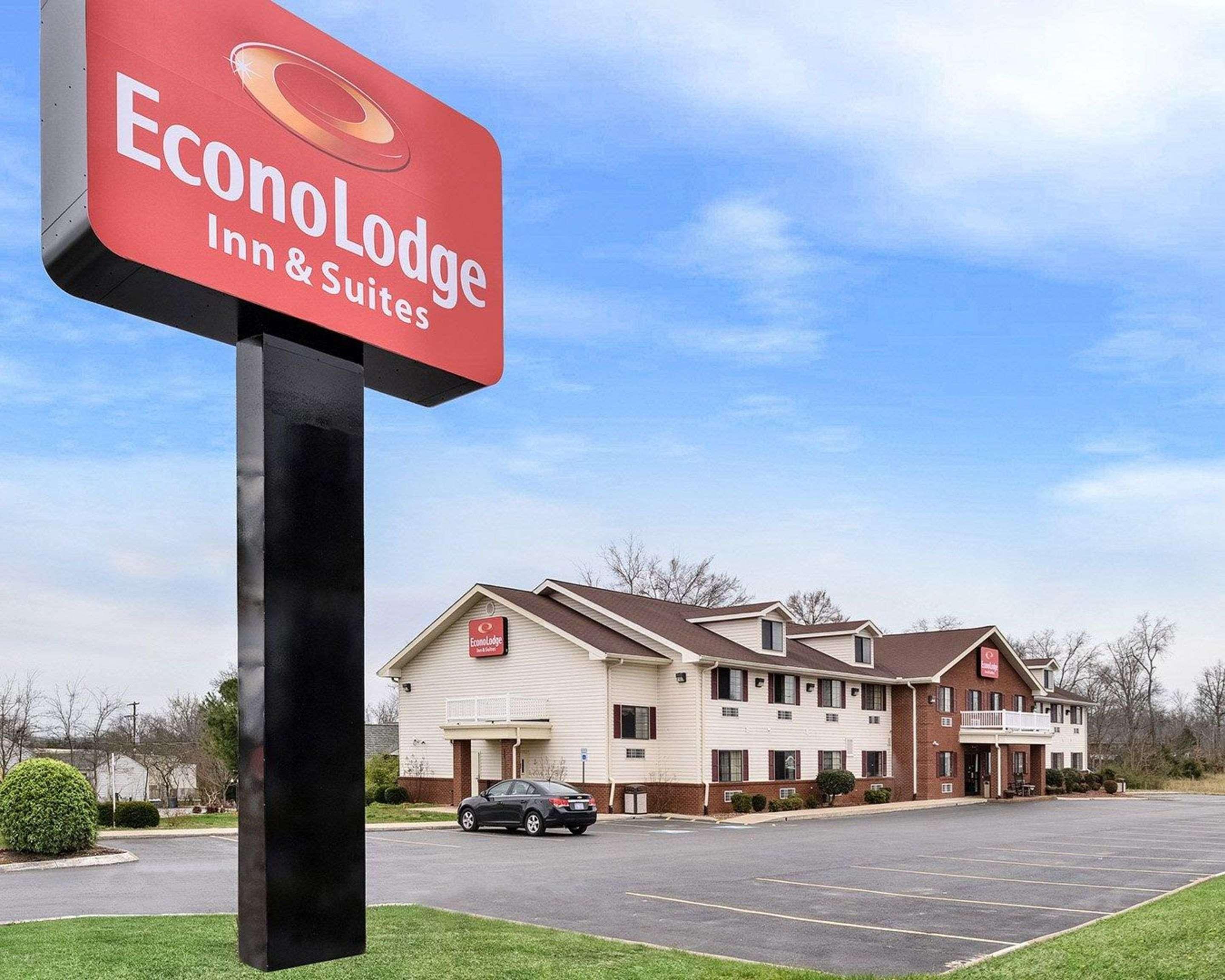 Econo Lodge Inn&Suites Shelbyville Esterno foto