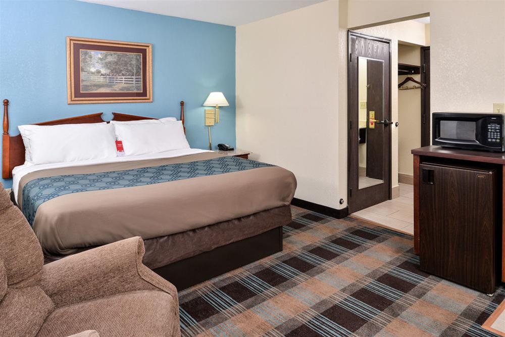 Econo Lodge Inn&Suites Shelbyville Esterno foto