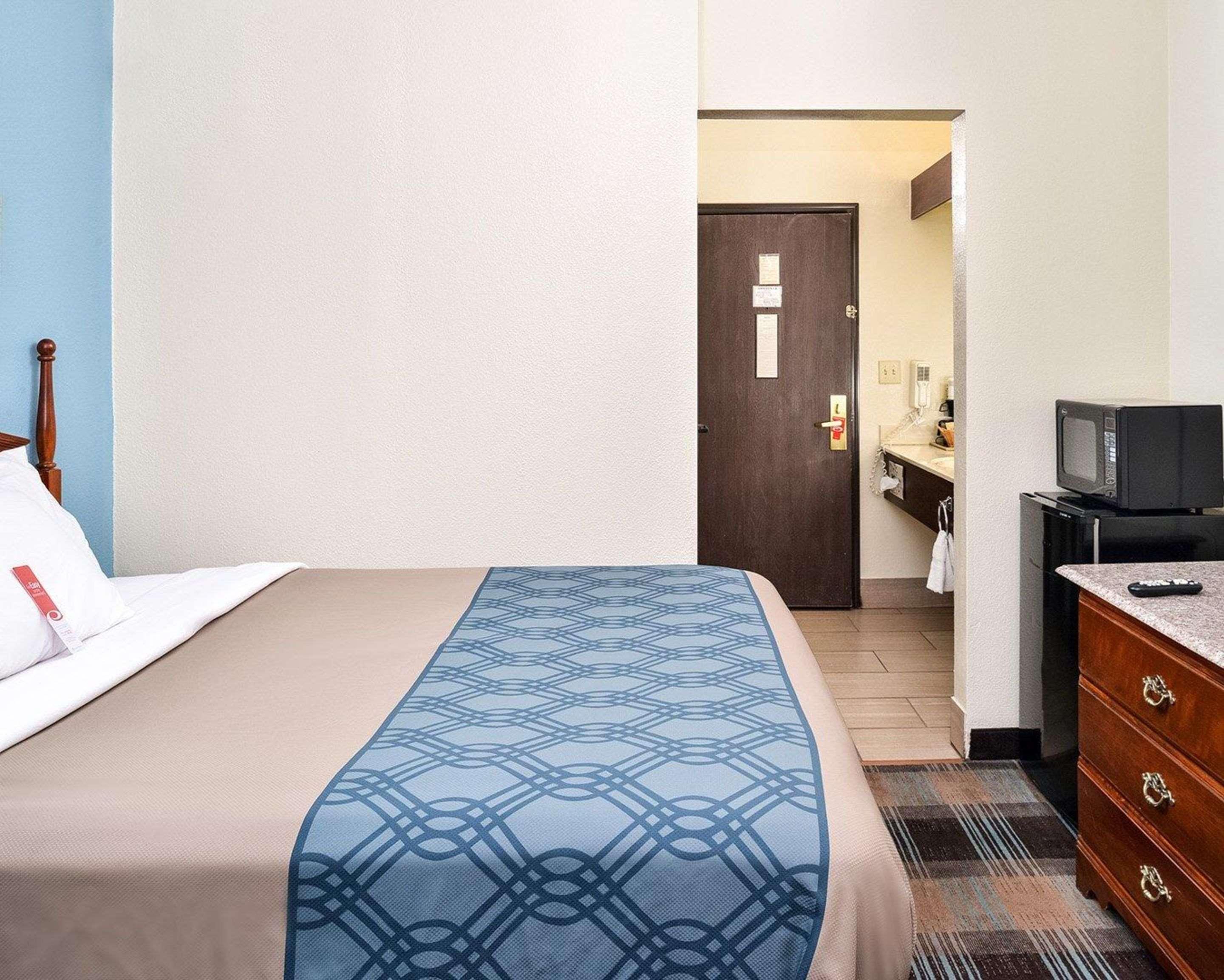 Econo Lodge Inn&Suites Shelbyville Esterno foto